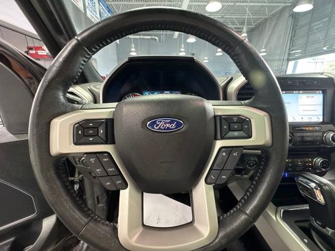 Used 2018 Ford F150 Lariat w/ Equipment Group 502A Luxury AWD/4WD image 16