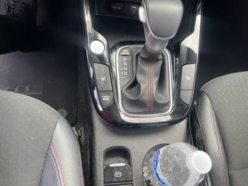 Used 2023 Kia Soul GT-Line w/ GT-Line Technology Package FWD image 4
