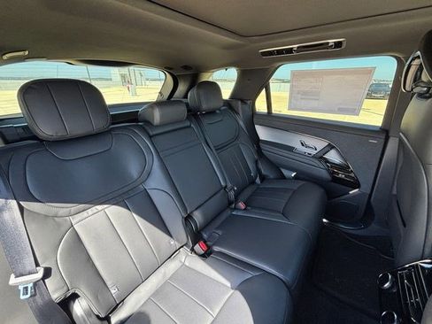 New 2026 Land Rover Range Rover Sport Dynamic SE AWD/4WD image 19