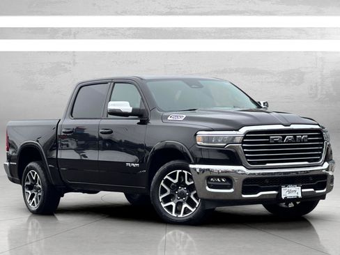 Used 2025 RAM 1500 Laramie image 2