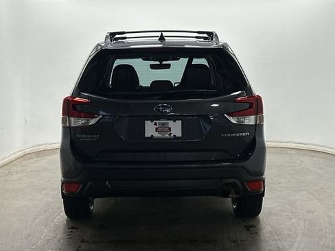 Certified 2023 Subaru Forester Premium image 4