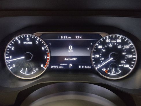 Used 2023 Nissan Pathfinder S image 23