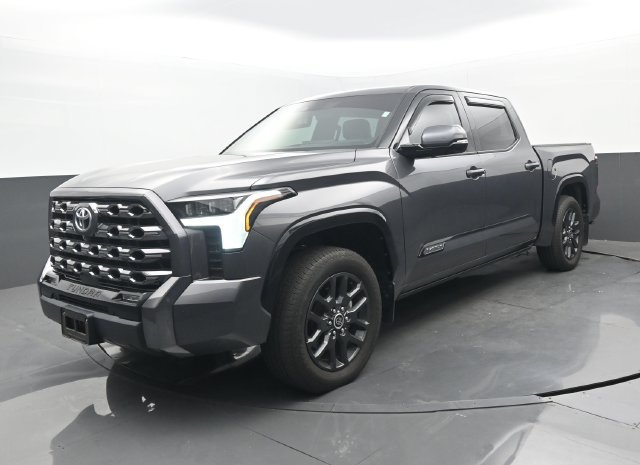 Used 2023 Toyota Tundra Platinum w/ Advanced Package AWD/4WD image 8