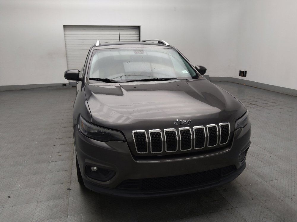 Used 2019 Jeep Cherokee Latitude Plus w/ Comfort/Convenience Group FWD image 14