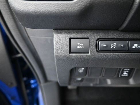 New 2026 Nissan Frontier SV image 22