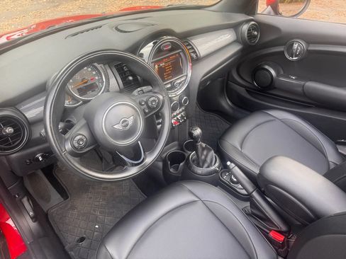 Used 2016 MINI Cooper Convertible image 15