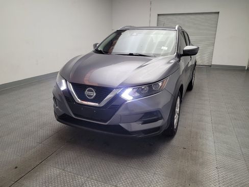 Used 2020 Nissan Rogue Sport SV FWD image 15