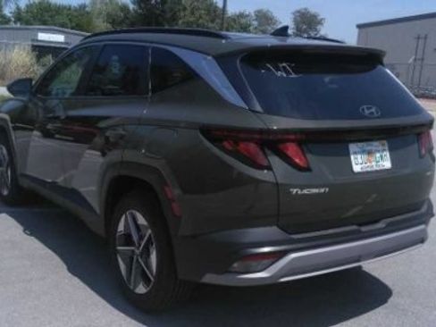 Used 2025 Hyundai Tucson SEL AWD/4WD image 12