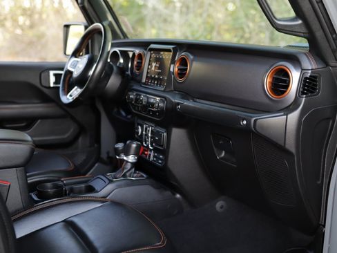 Used 2023 Jeep Gladiator Mojave w/ LED Lighting Group image 34