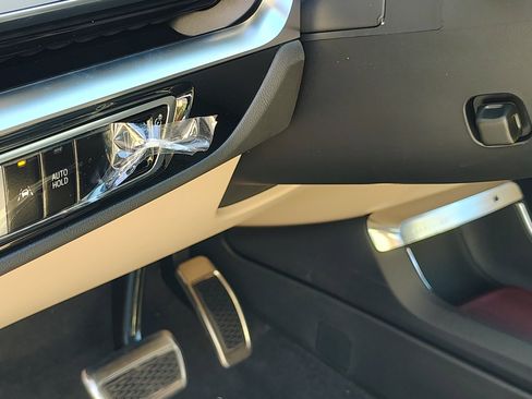 New 2026 Cadillac Lyriq Signature Luxury image 13