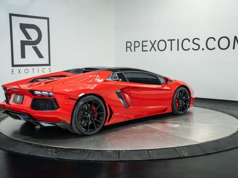 Used 2016 Lamborghini Aventador LP 700-4 AWD/4WD image 12