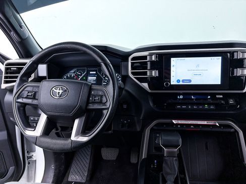 Used 2025 Toyota Tundra SR5 AWD/4WD image 4