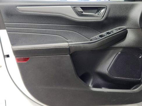 Used 2024 Ford Escape Active w/ Tech Pack #1 image 10