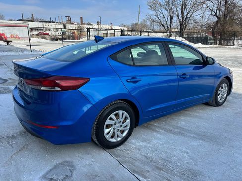 Used 2017 Hyundai Elantra SE FWD image 8