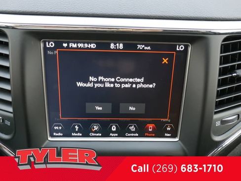 Used 2018 Jeep Grand Cherokee Altitude AWD/4WD image 44