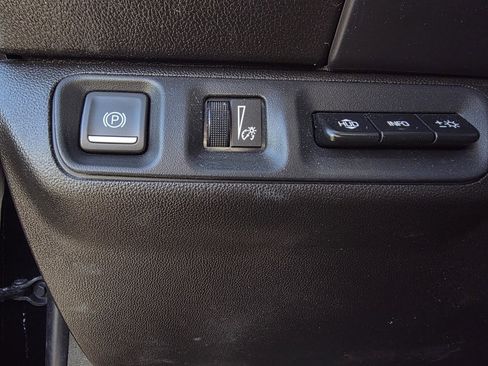 Used 2023 GMC Acadia Denali w/ Trailering Package image 13