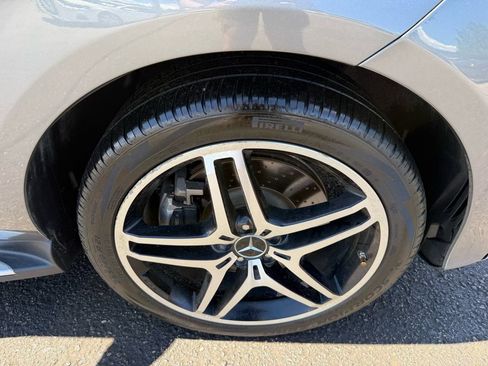 Used 2018 Mercedes-Benz GLE 43 AMG 4MATIC image 11