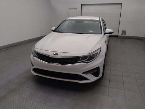 Used 2020 Kia Optima LX FWD image 15