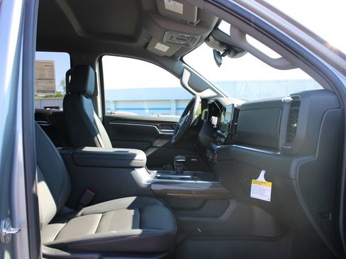 New 2026 Chevrolet Silverado 1500 RST w/ Convenience Package II AWD/4WD image 27