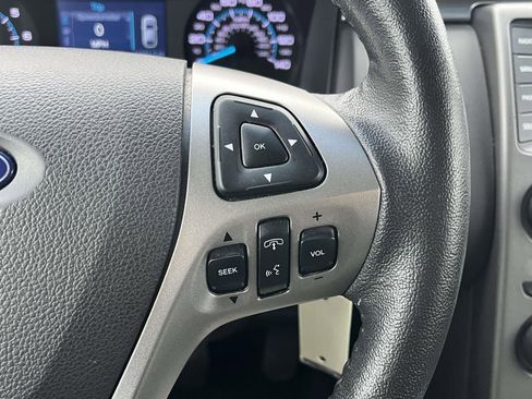 Used 2019 Ford Flex SE image 19