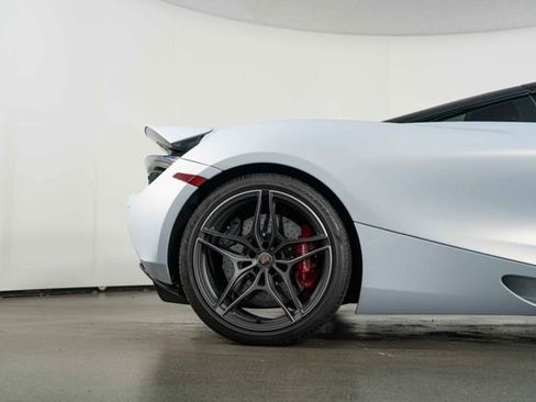 Used 2018 McLaren 720S Luxury RWD image 10