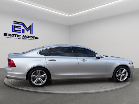 Used 2018 Volvo S90 T5 Momentum w/ Convenience Package AWD/4WD image 6