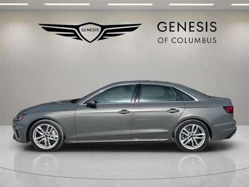 Used 2023 Audi A4 2.0T Premium w/ Convenience Package image 2