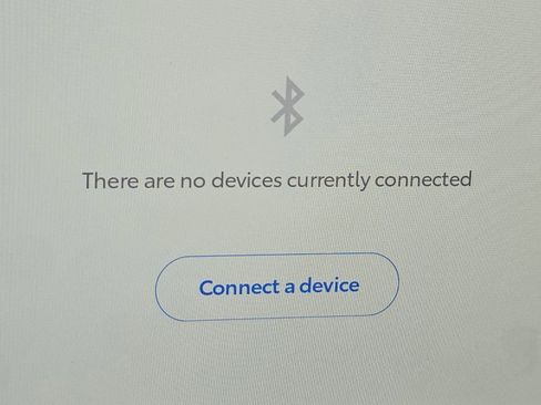 Used 2023 Toyota Prius XLE image 11