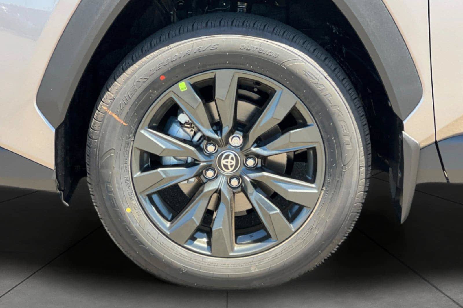 New 2026 Toyota RAV4 XLE Premium FWD image 31