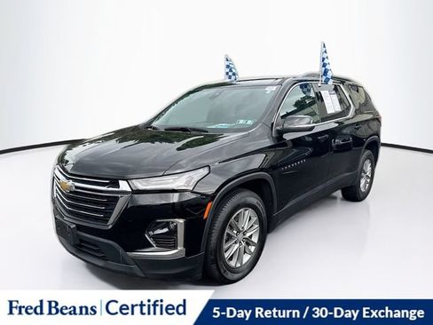 Used 2023 Chevrolet Traverse LT AWD/4WD image 3