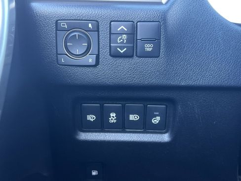 Used 2021 Lexus GX 460 Premium w/ Premium Package AWD/4WD image 14