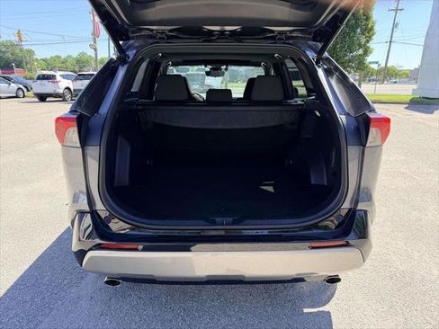 Certified 2022 Toyota RAV4 SE w/ Convenience Package AWD/4WD image 15