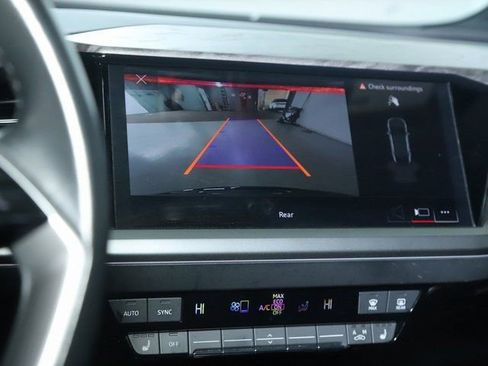 Used 2024 Audi Q4 e-tron Premium w/ Convenience Package image 29