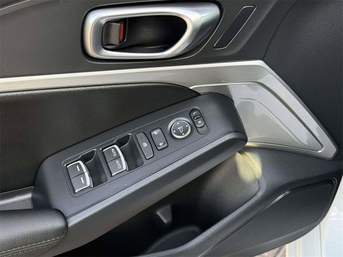 Certified 2024 Acura Integra image 10