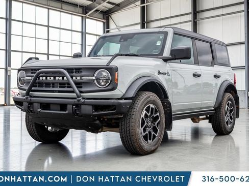 Used 2022 Ford Bronco Black Diamond AWD/4WD image 1