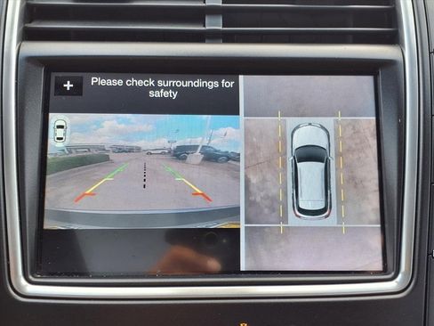 Used 2017 Lincoln MKX Reserve w/ Driver Assistance Package image 11