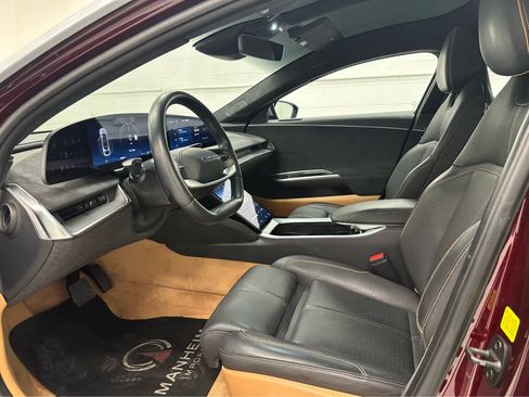 Used 2023 Lucid Air Grand Touring image 9