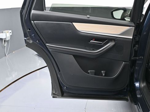 Used 2024 MAZDA CX-90 3.3 Turbo w/ Preferred Plus image 44