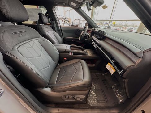 New 2027 Kia Telluride SX Prestige X-Line image 5