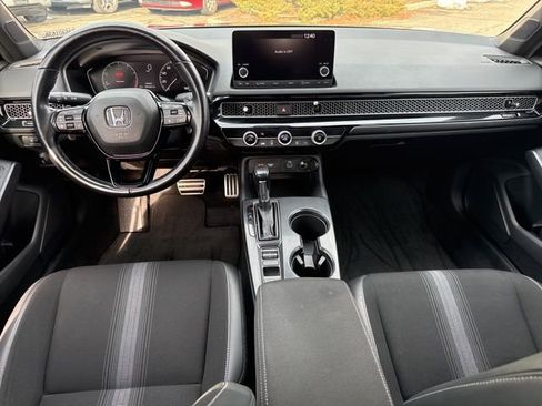 Used 2022 Honda Civic Sport image 4