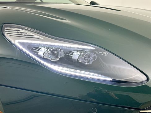 Used 2017 Aston Martin DB11 V12 RWD image 43
