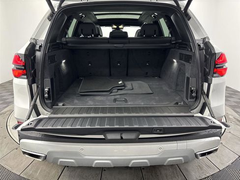 Used 2024 BMW X5 xDrive40i w/ Premium Package image 21