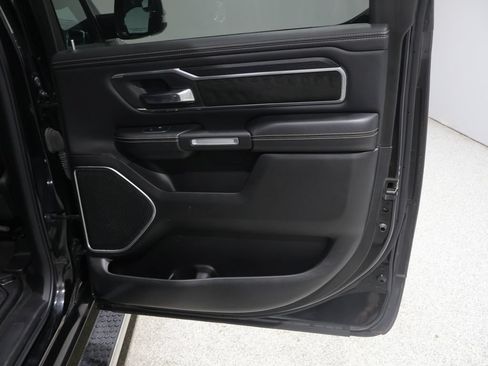 Used 2023 RAM 1500 Laramie AWD/4WD image 22