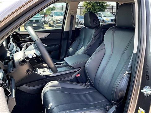 Certified 2026 Acura MDX w/ Technology Package FWD image 29