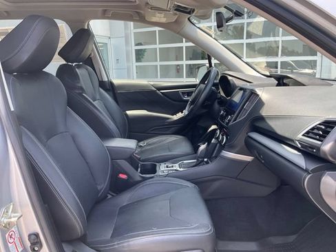 Used 2019 Subaru Forester Limited w/ Popular Package #3 AWD/4WD image 9