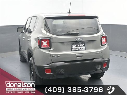 Used 2020 Jeep Renegade Sport image 4