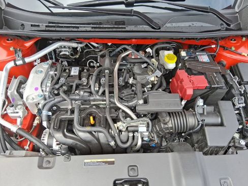New 2026 Nissan Sentra SR w/ SR Premium Package FWD image 34