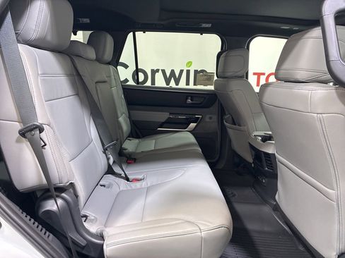 Used 2026 Toyota Sequoia SR5 AWD/4WD image 15