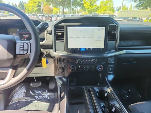 Used 2025 Ford F150 STX AWD/4WD image 18