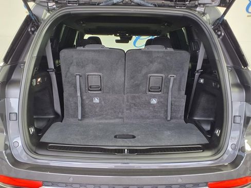 Used 2025 Jeep Grand Cherokee L Laredo w/ Trailer Tow Package image 8